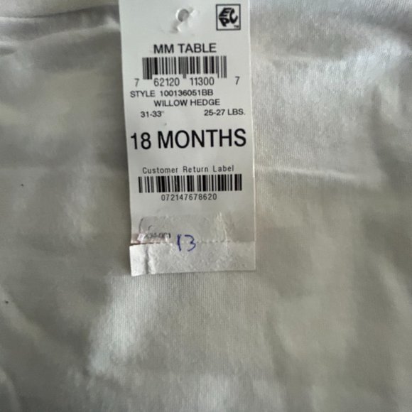 FIRST IMPRESSIONS UNISEX 2-PC SET - Picture 5 of 8